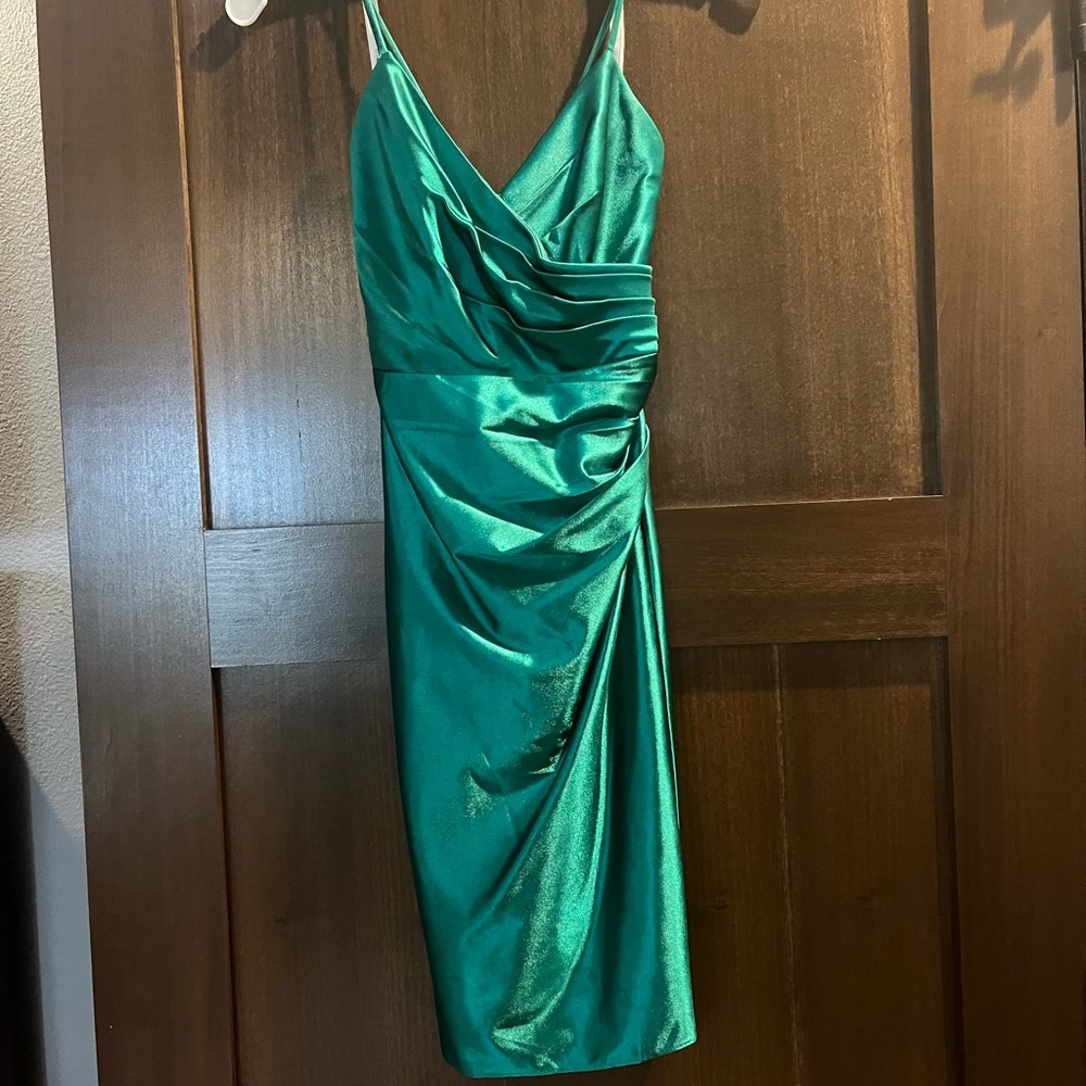 Girls Dress from David’s Bridal Emerald Size 0
